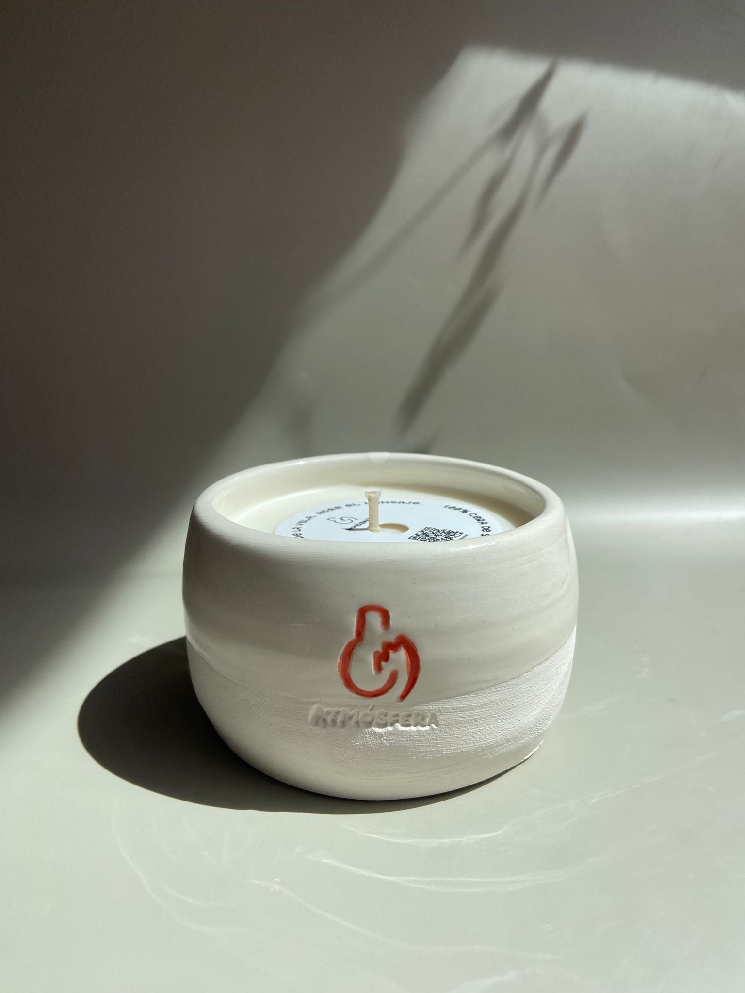 Candela con messaggio all'interno: "Fermati. Accendi. Scopri." - 160 ml